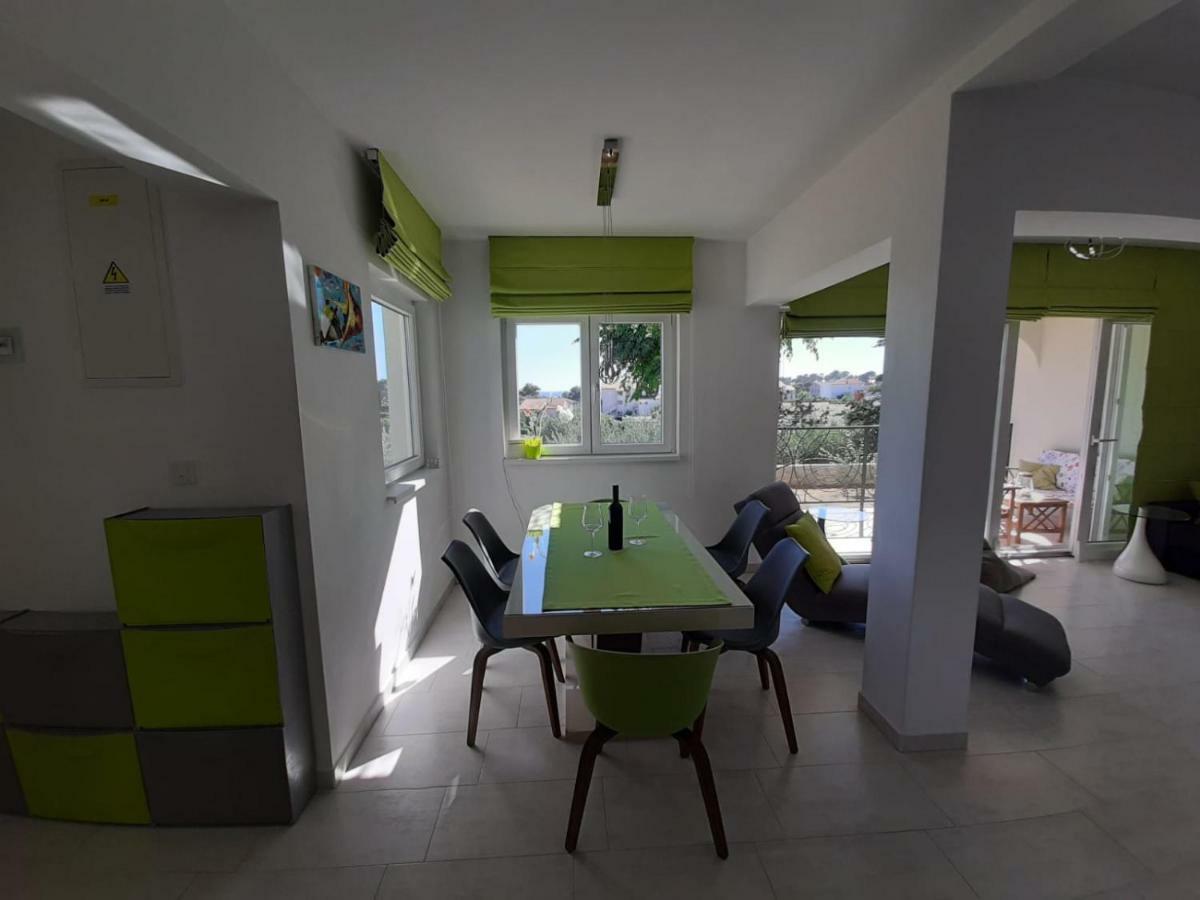 Apartment Mia Rab Town Exterior photo